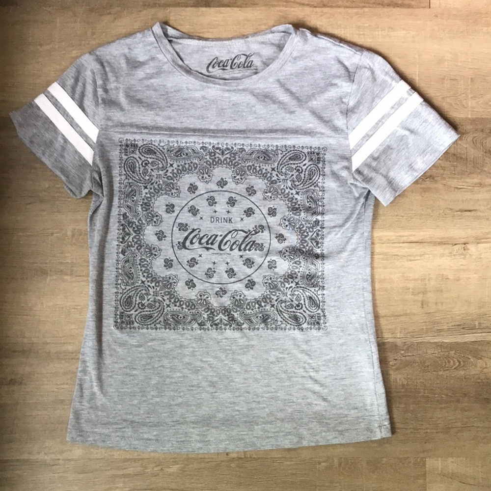 Coca Cola shirt short sleeve tee ladies small